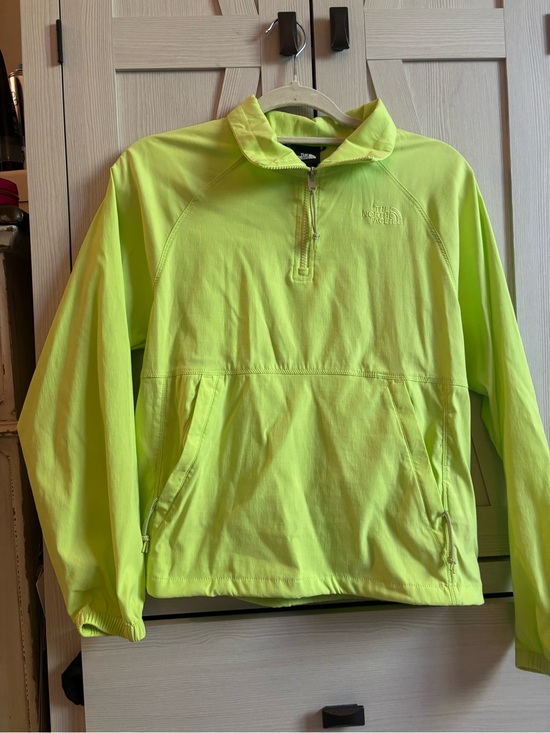 The North Face Jackets & Blazers - The North Face Neon Lime Lightweight Women's Half-Zip Pullover
